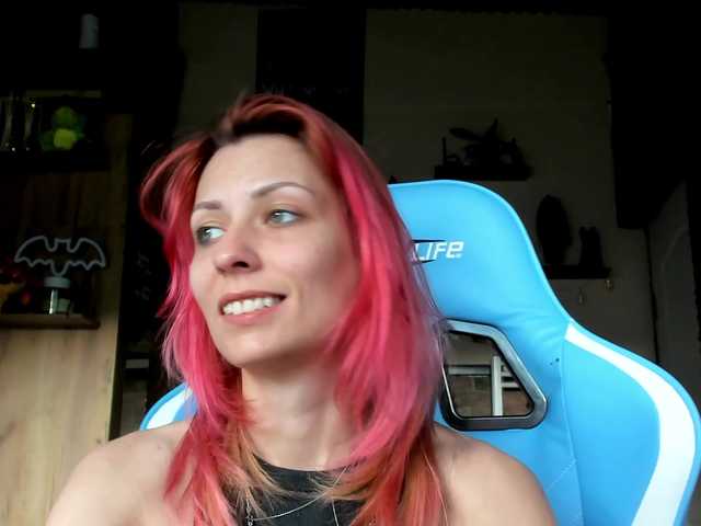 karo131324's BongaCams show and profile