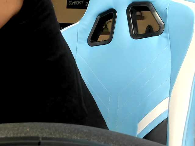 karo131324's BongaCams show and profile