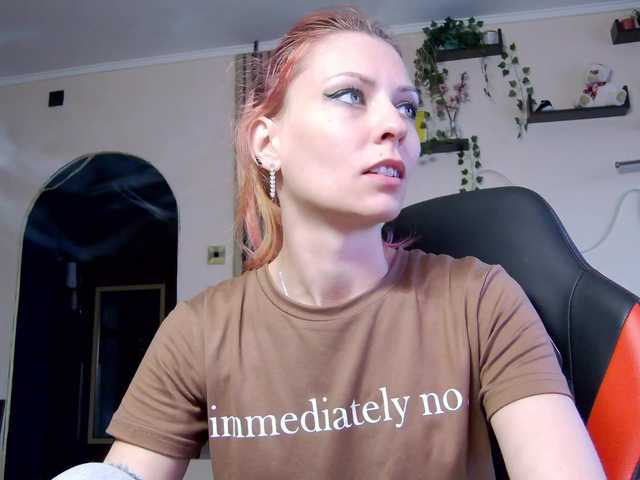karo131324's BongaCams show and profile