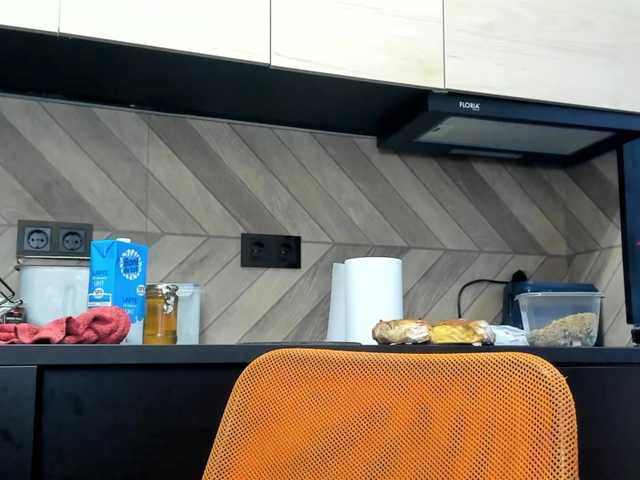 karo131324's BongaCams show and profile