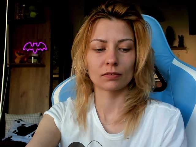karo131324's BongaCams show and profile