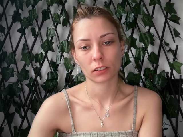 karo131324's BongaCams show and profile