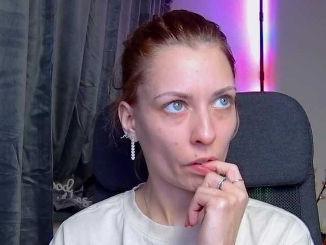 karo131324's BongaCams show and profile