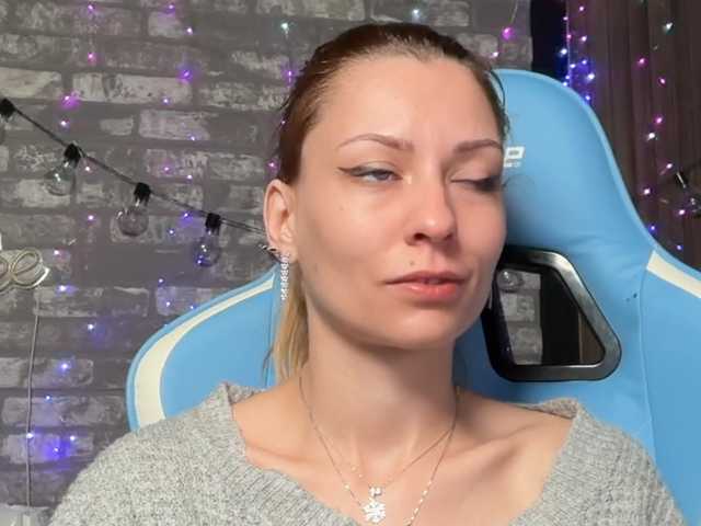 karo131324's BongaCams show and profile