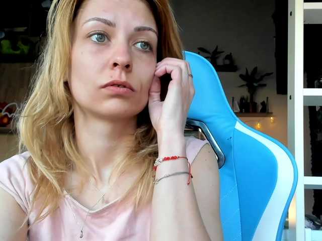 karo131324's BongaCams show and profile