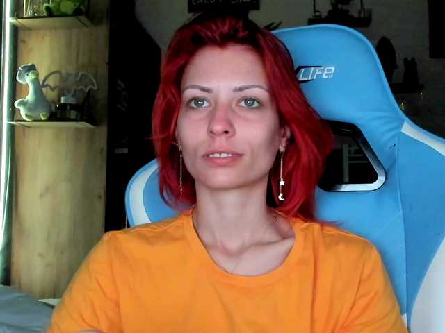 karo131324's BongaCams show and profile