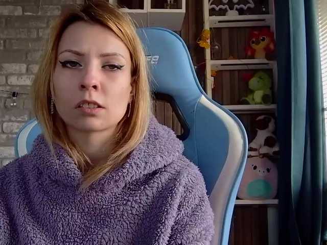 karo131324's BongaCams show and profile