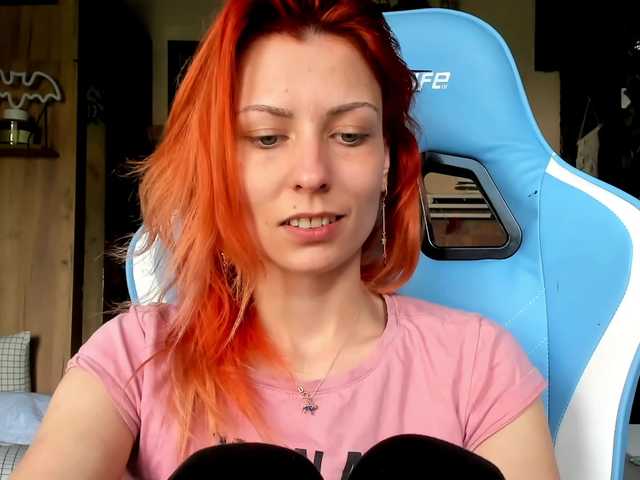 karo131324's BongaCams show and profile