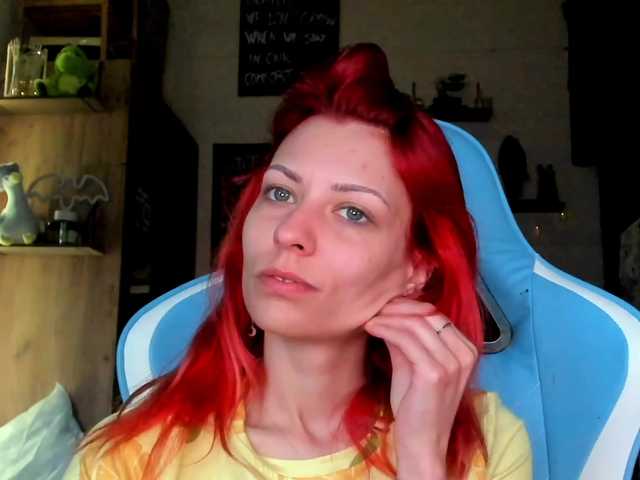 karo131324's BongaCams show and profile