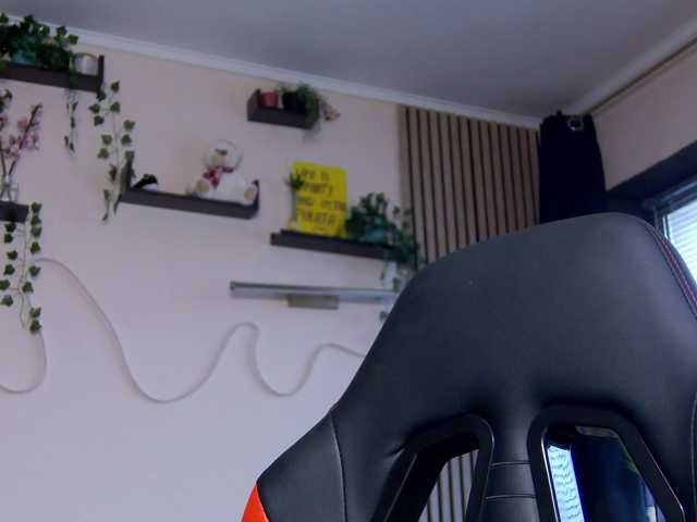 karo131324's BongaCams show and profile