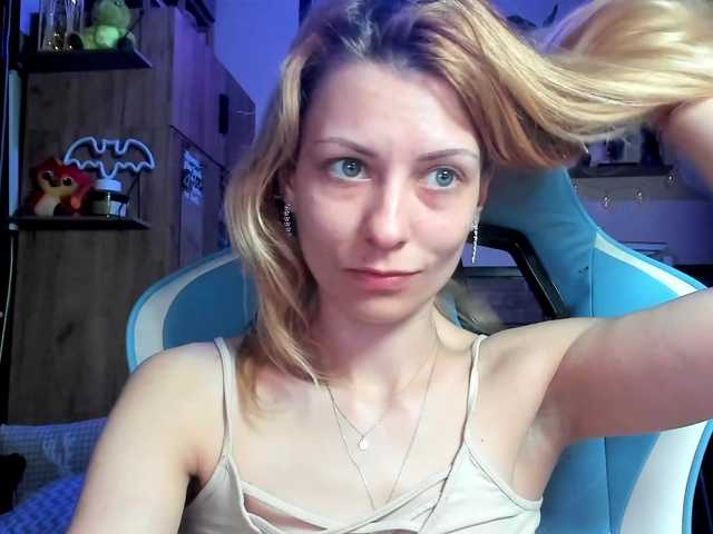 karo131324's BongaCams show and profile