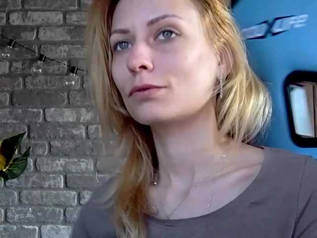 karo131324's BongaCams show and profile