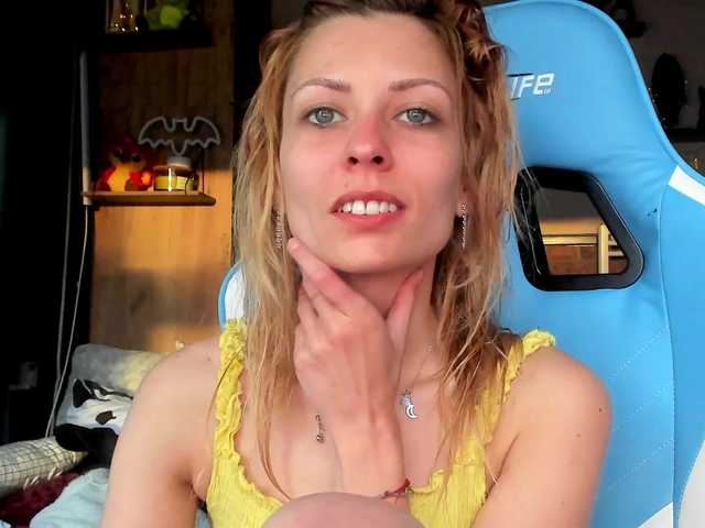 karo131324's BongaCams show and profile