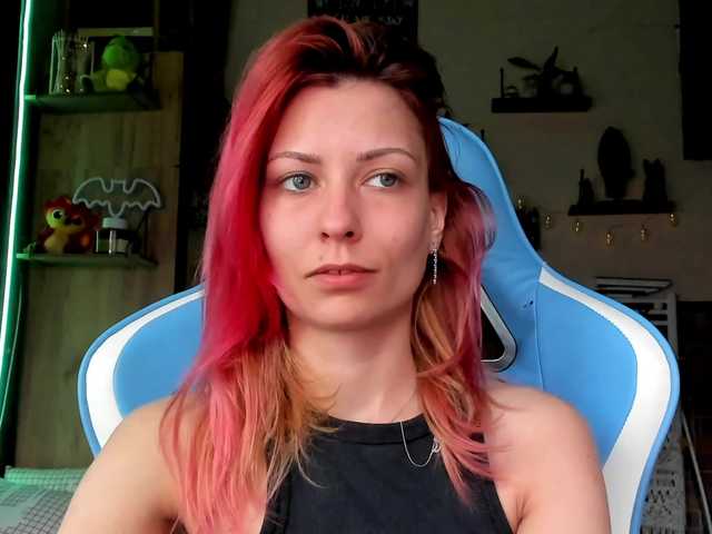 karo131324's BongaCams show and profile