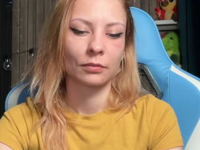 karo131324's BongaCams show and profile