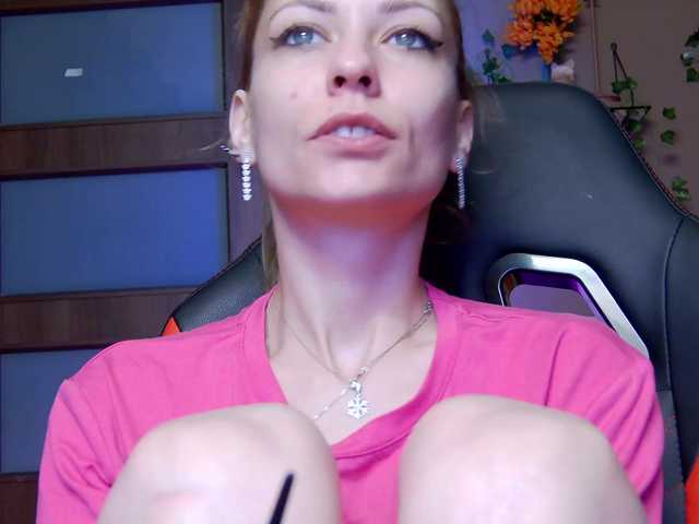 karo131324's BongaCams show and profile