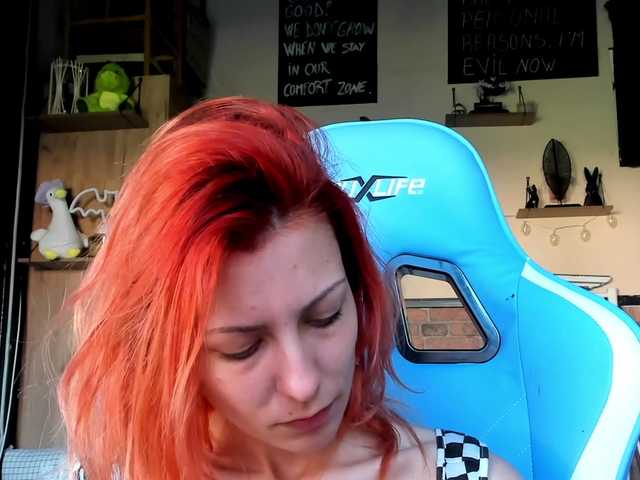 karo131324's BongaCams show and profile