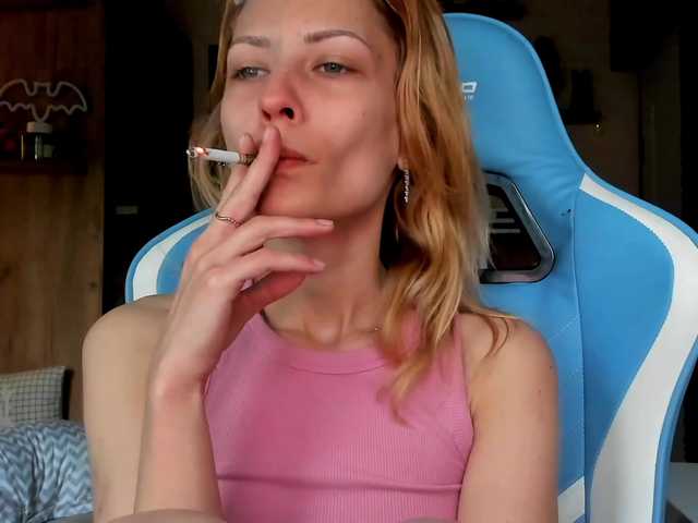 karo131324's BongaCams show and profile