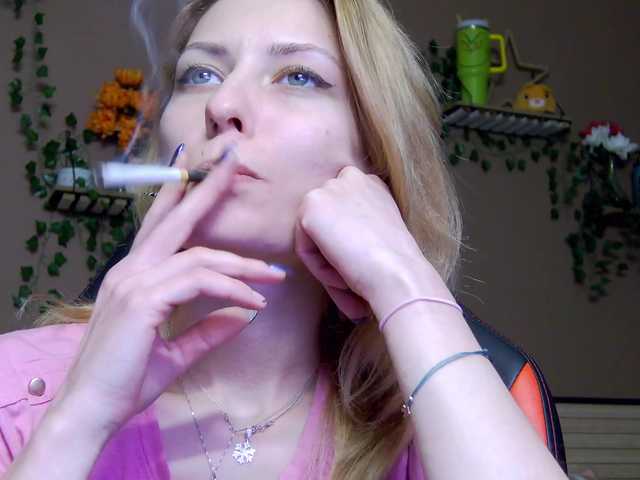 karo131324's BongaCams show and profile