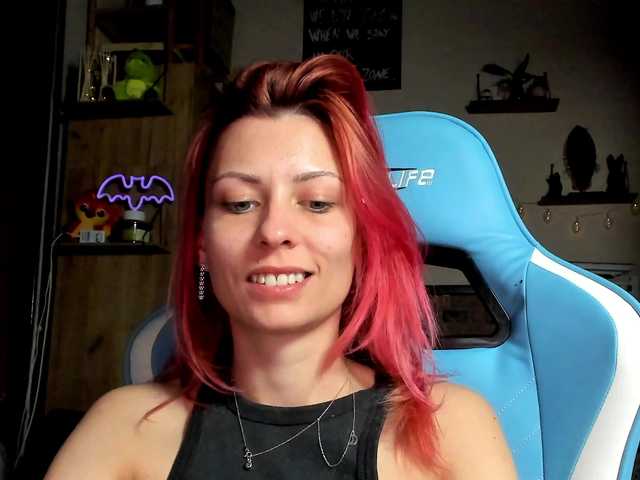 karo131324's BongaCams show and profile