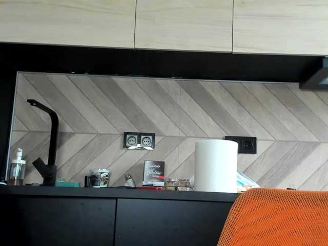 karo131324's BongaCams show and profile