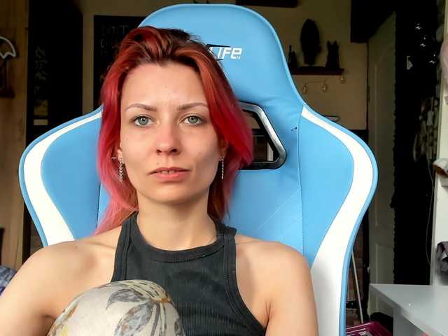 karo131324's BongaCams show and profile