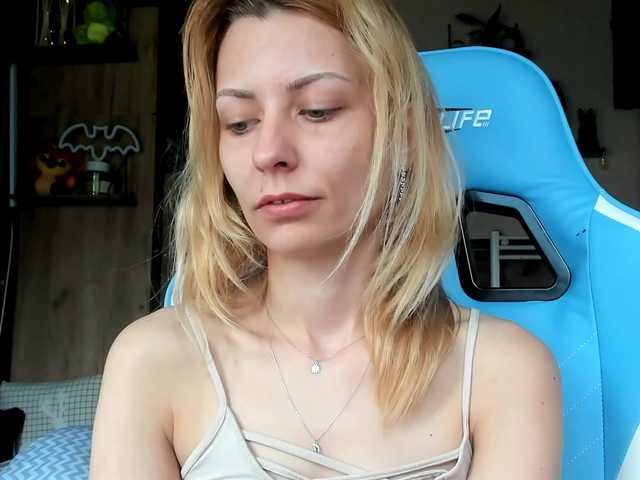 karo131324's BongaCams show and profile