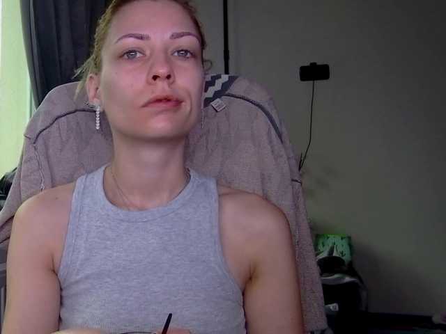 karo131324's BongaCams show and profile