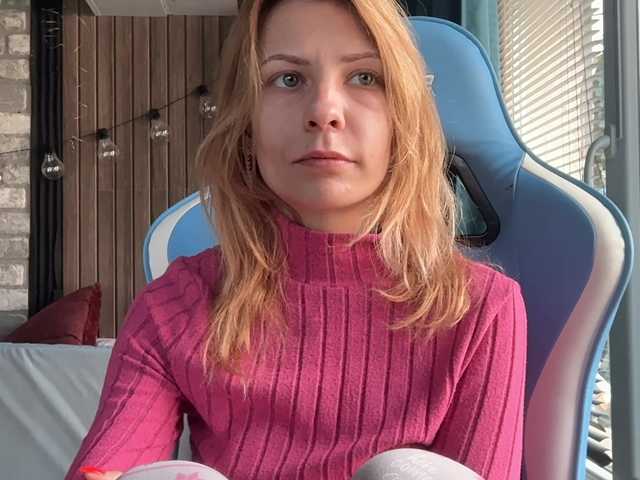 karo131324's BongaCams show and profile