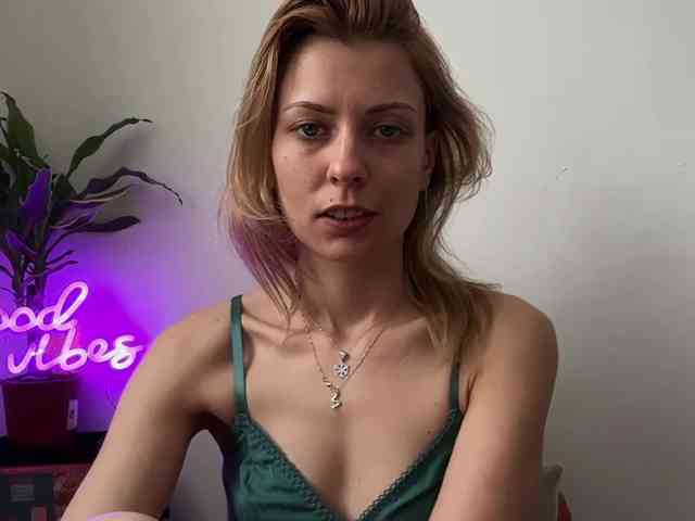 karo131324 webcam