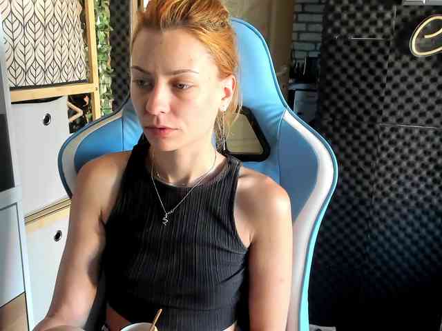 karo131324 webcam
