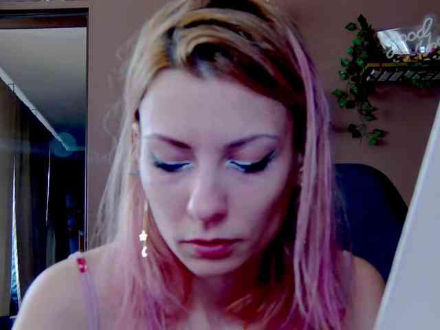 karo131324 webcam