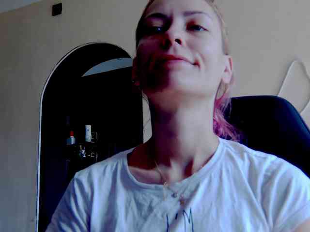 karo131324 webcam