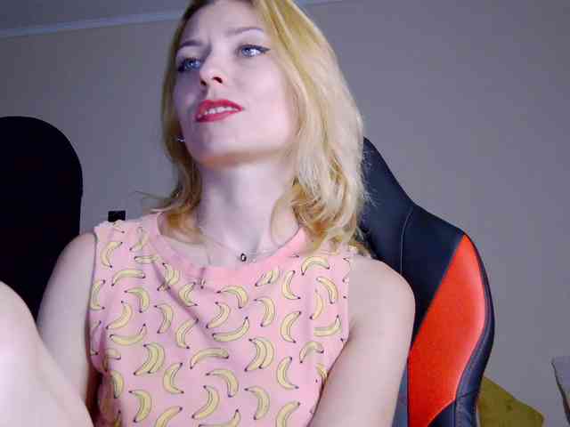 karo131324 webcam