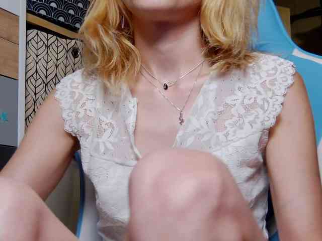karo131324 webcam