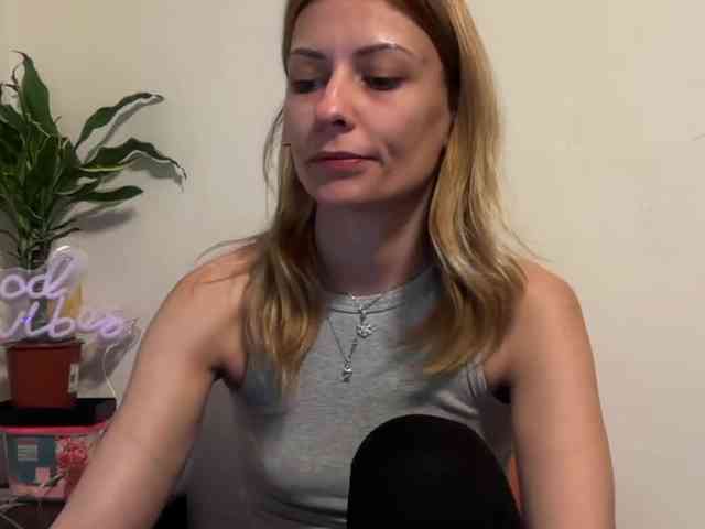karo131324 webcam