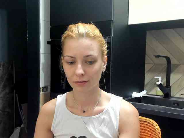 karo131324 webcam