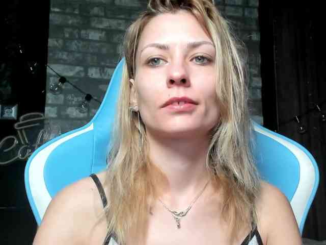 karo131324 webcam