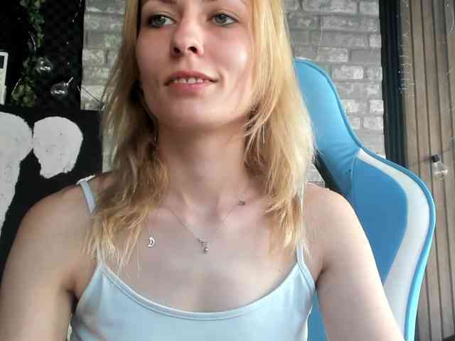 karo131324 webcam