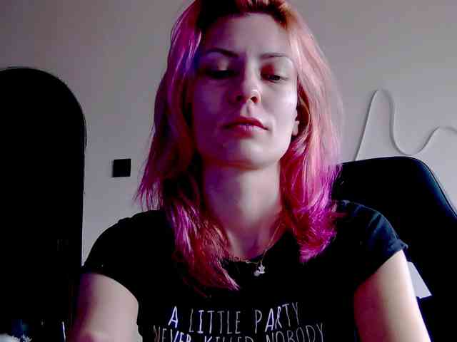 karo131324 webcam