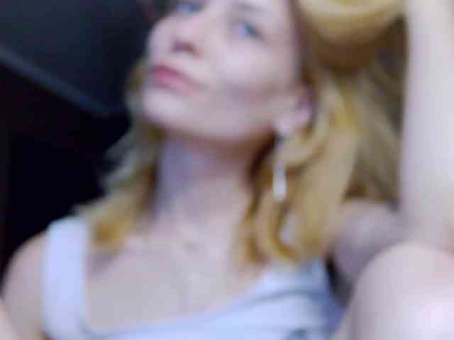 karo131324 webcam