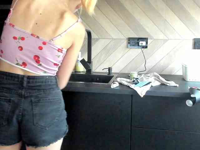 karo131324 webcam