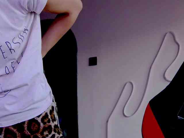 karo131324 webcam