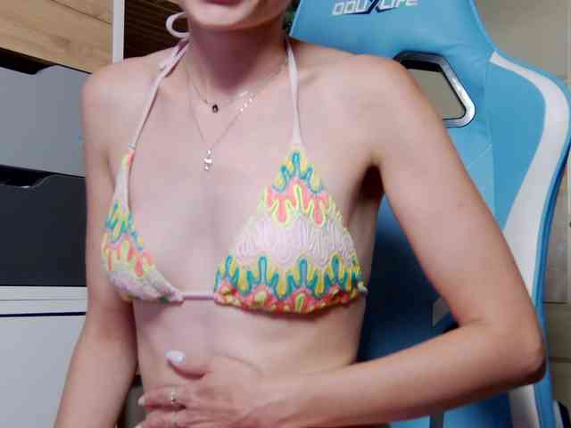 karo131324 webcam
