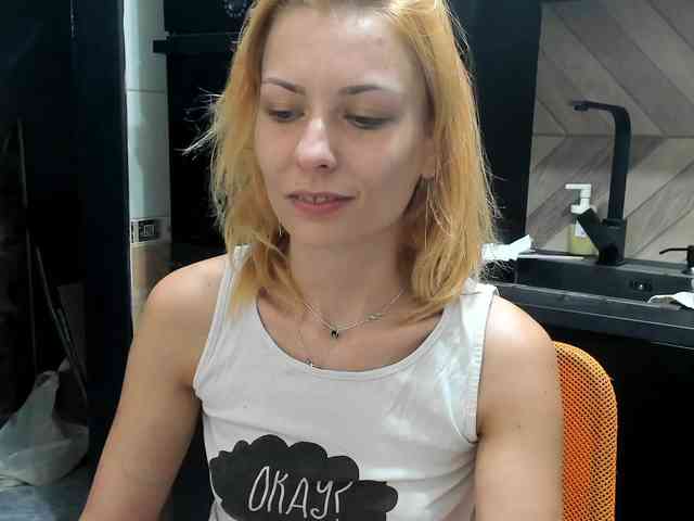 karo131324 webcam