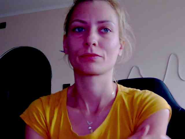 karo131324 webcam