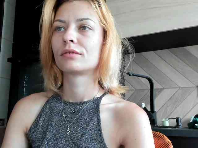 karo131324 webcam