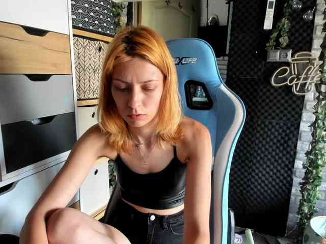 karo131324 webcam