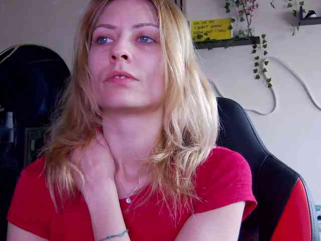 karo131324 webcam