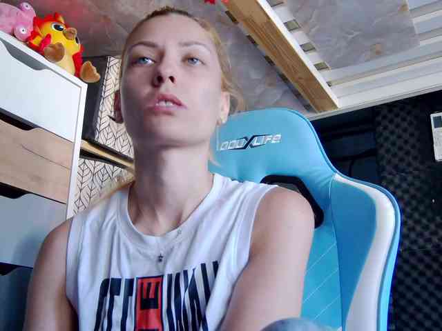 karo131324 webcam